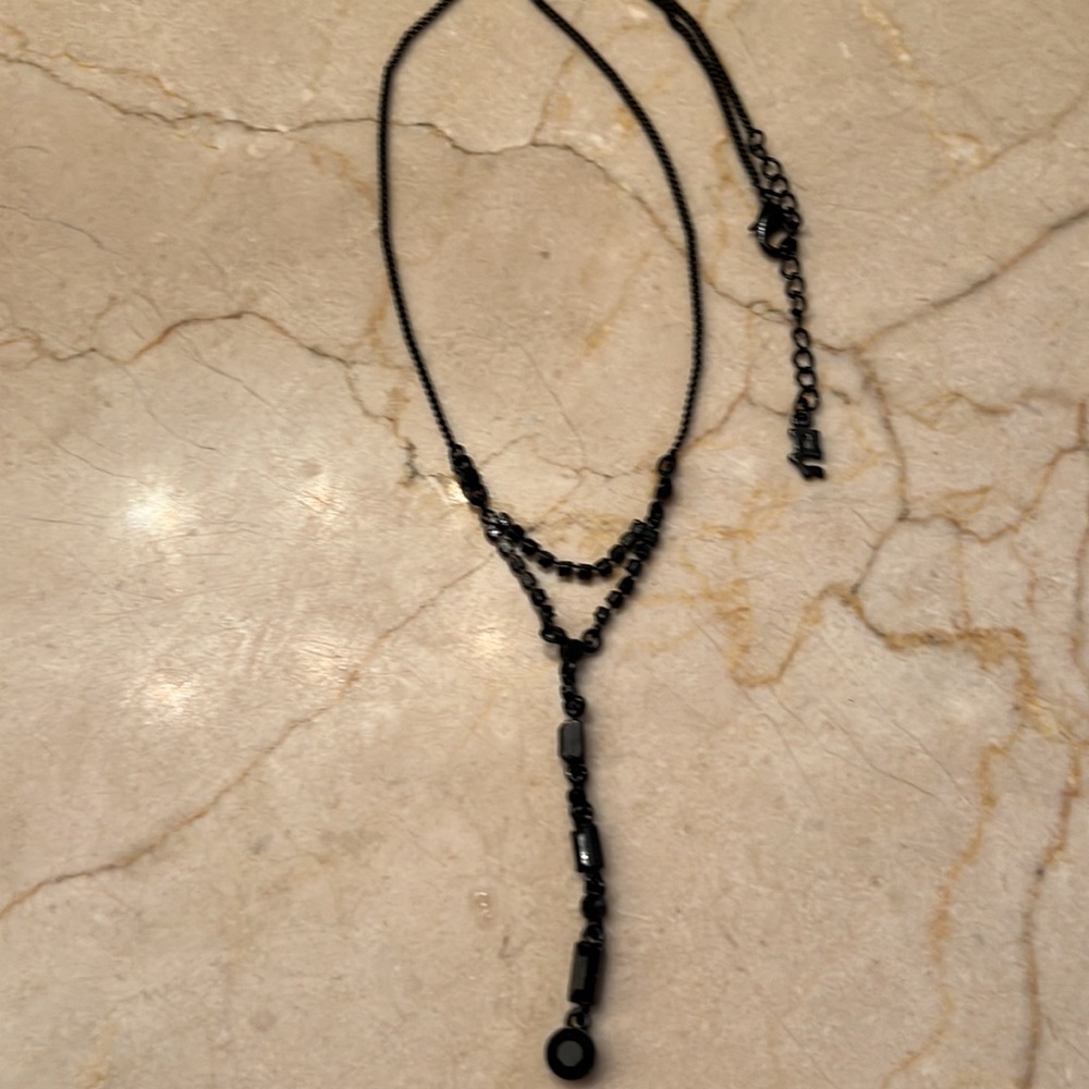 Black sparkling rhinestone necklace